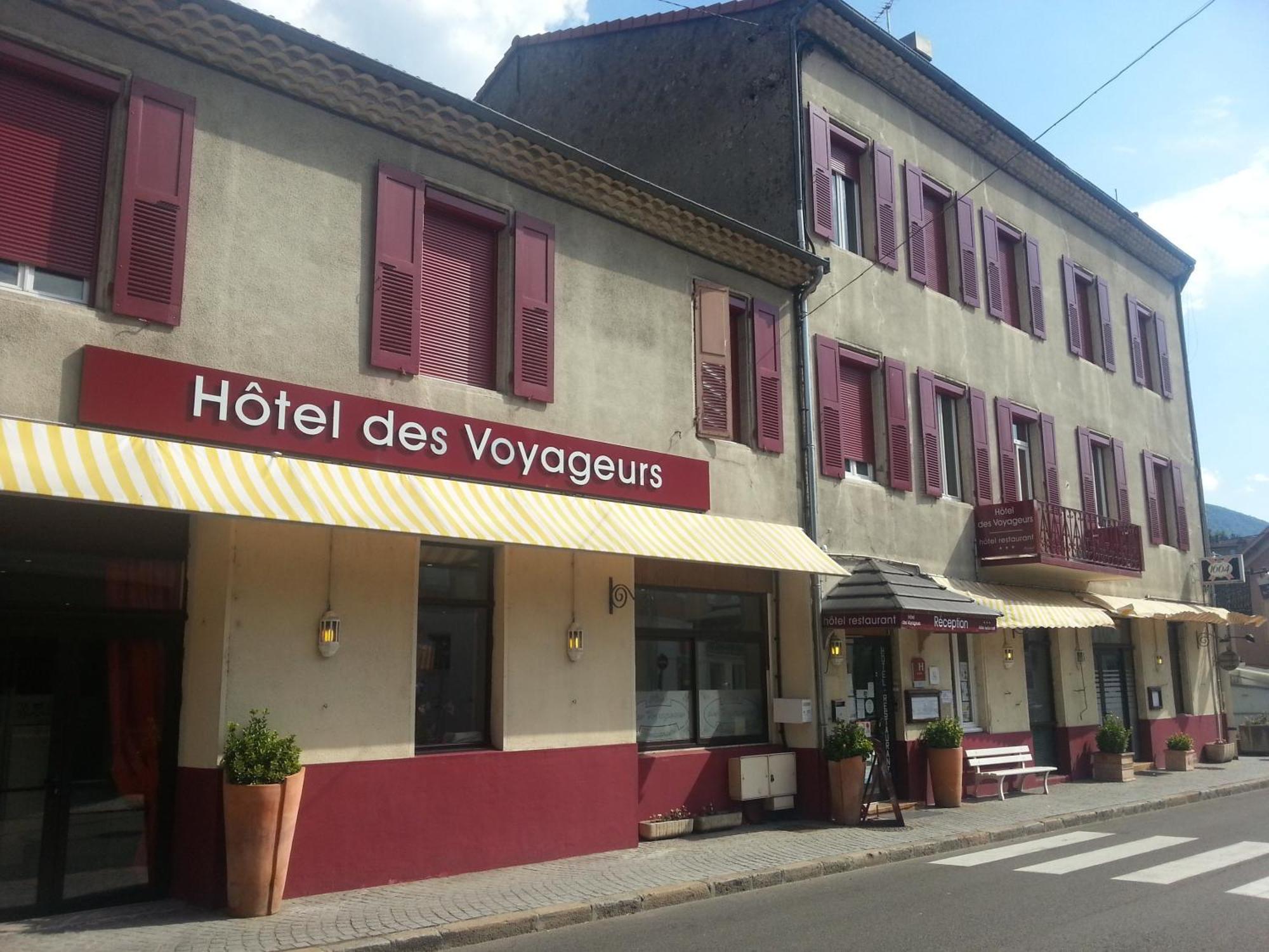Hotel-Restaurant Des Voyageurs Le Cheylard Eksteriør billede